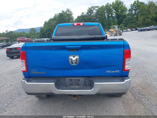 2020 Ram 2500 Big Horn  4x4 6'4 Box მანქანა იყიდება აუქციონზე, vin: 3C6UR5DL9LG117284, აუქციონის ნომერი: 45468647