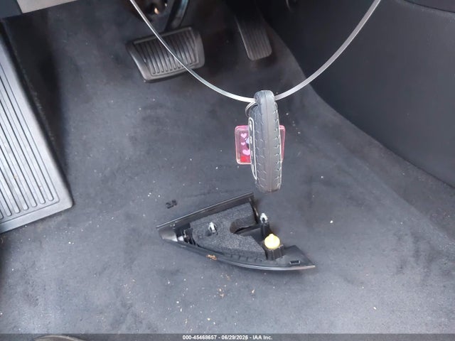 Hyundai Elantra Value Edition 2017 5NPD84LFXHH149970 Image 11