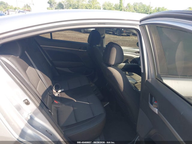 Hyundai Elantra Value Edition 2017 5NPD84LFXHH149970 Image 8