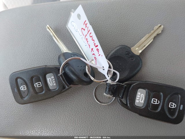 Hyundai ELANTRA SE 2020 5NPD74LF2LH616262 Image 11