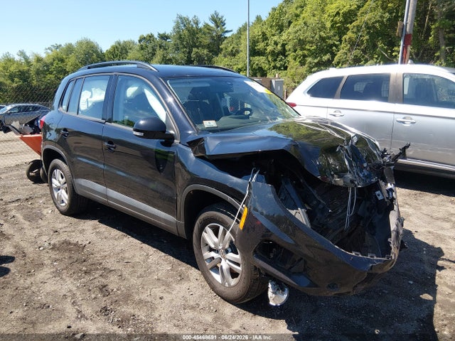 2016 Volkswagen Tiguan S მანქანა იყიდება აუქციონზე, vin: WVGBV7AX9GW529920, აუქციონის ნომერი: 45468691