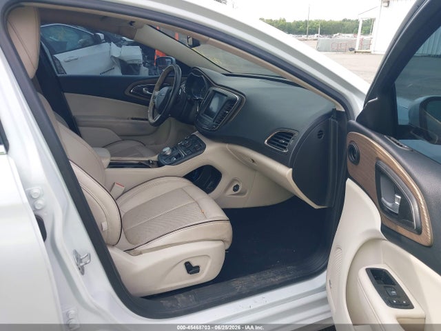 Продажа на аукционе авто 2015 Chrysler 200 C, vin: 1C3CCCEG1FN584291, номер лота: 45468703