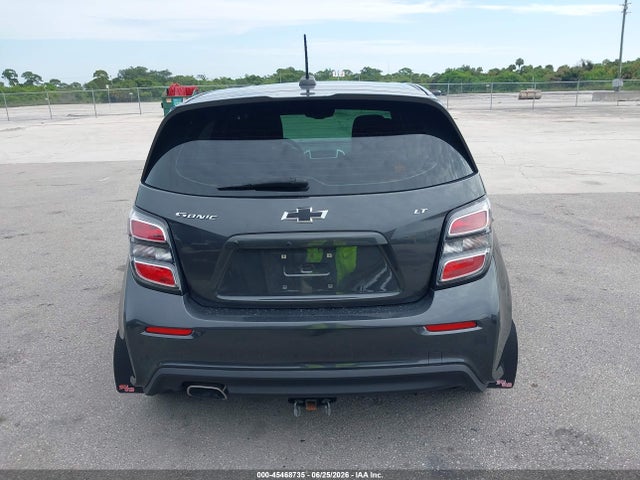 Продаж на аукціоні авто 2018 Chevrolet Sonic Lt Auto, vin: 1G1JD6SH6J4101335, номер лоту: 45468735