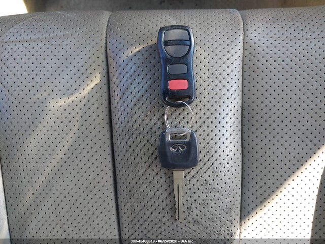 45468818 :رقم المزاد ، JNKCV54E34M817302 vin ، 2004 Infiniti G35 مزاد بيع