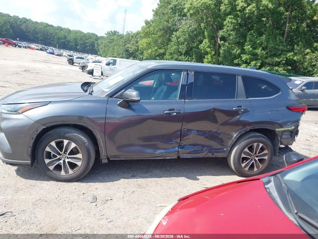Продаж на аукціоні авто 2021 Toyota Highlander Xle, vin: 5TDGZRAHXMS516754, номер лоту: 45468825