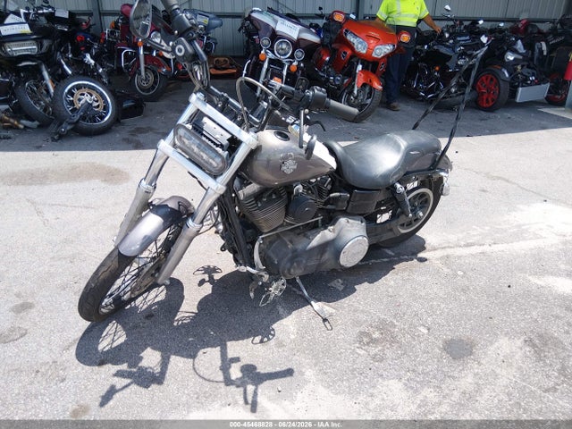 Harley-Davidson Fxdwg Dyna Wide Glide 2016 1HD1GPM16GC322774 Image 2