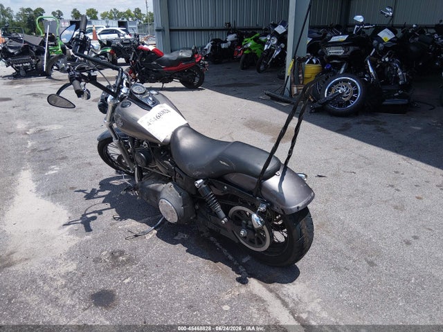 Harley-Davidson Fxdwg Dyna Wide Glide 2016 1HD1GPM16GC322774 Image 3