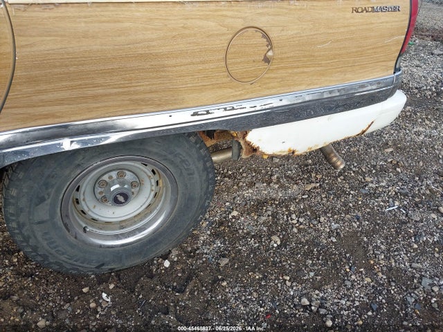 45468837 :رقم المزاد ، 1G4BR82P8TR413044 vin ، 1996 Buick Roadmaster Limited مزاد بيع