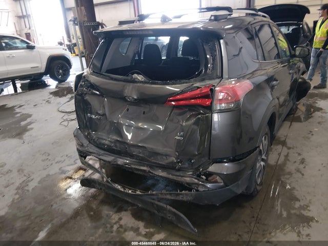 Toyota RAV4 LE 2016 JTMBFREV7GJ096357 Image 18