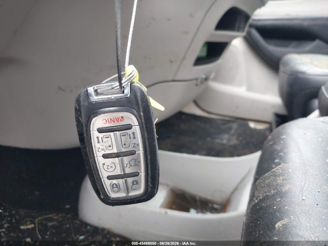 45468850 :رقم المزاد ، 2C4RC1BG4JR127503 vin ، 2018 Chrysler Pacifica Touring L مزاد بيع