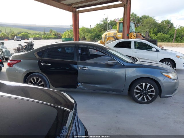 45468855 :رقم المزاد ، 1N4AL3AP4JC205609 vin ، 2018 Nissan Altima 2.5 Sv مزاد بيع