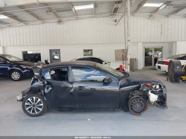 45468873 :رقم المزاد ، JM1BL1UF9B1477379 vin ، 2011 Mazda Mazda3 I Sport مزاد بيع