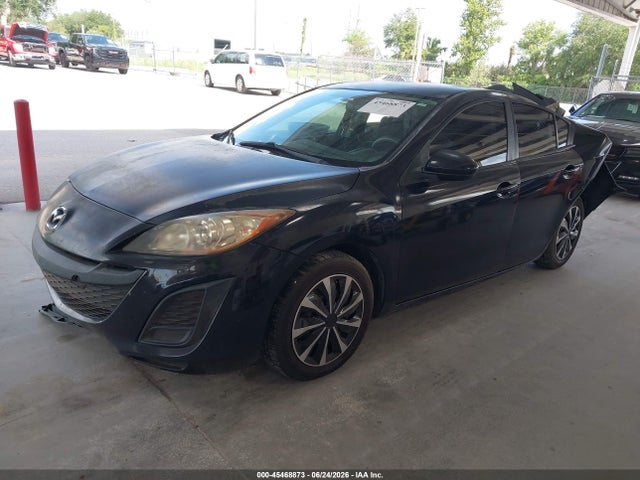 45468873 :رقم المزاد ، JM1BL1UF9B1477379 vin ، 2011 Mazda Mazda3 I Sport مزاد بيع