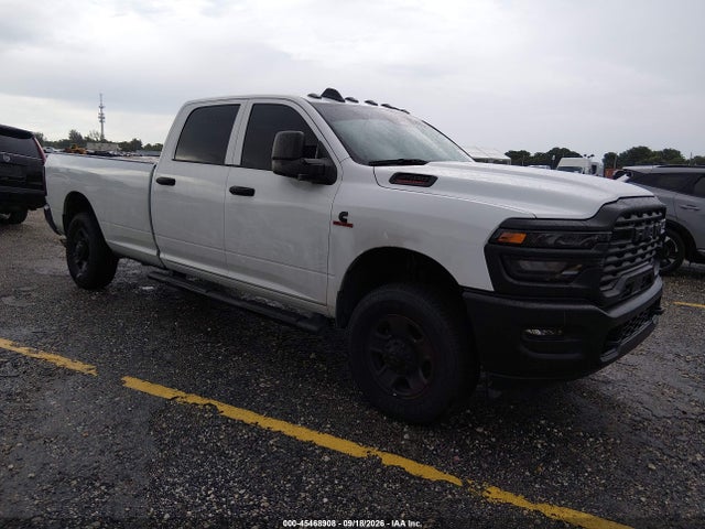 Auction sale of the 2026 Ram 2500 Tradesman  4x4 8' Box, vin: 3C6UR5HL5TG158053, lot number: 45468908