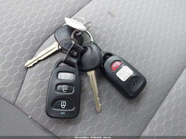 Hyundai ELANTRA SE 2020 5NPD74LFXLH603257 Image 11