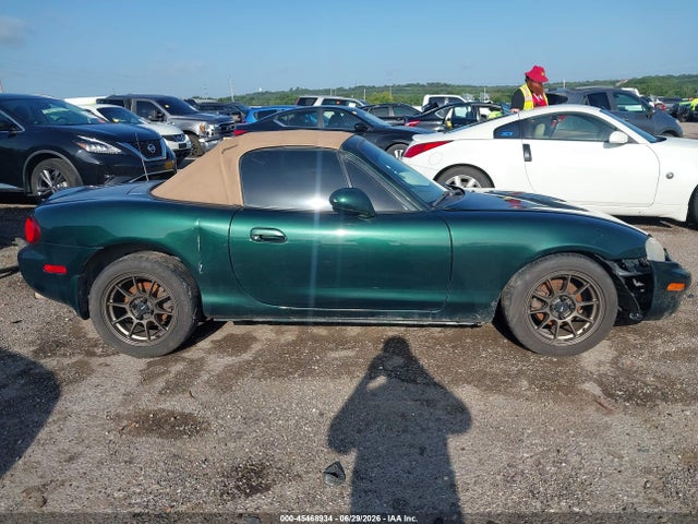 45468934 :رقم المزاد ، JM1NB3533X0117523 vin ، 1999 Mazda Mx-5 Miata Leather Pkg/popular Equipment Pkg/sports Pkg/touring Pkg مزاد بيع