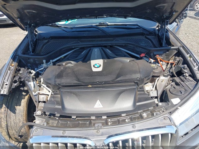45468937 :رقم المزاد ، 5UXKR6C58J0U15107 vin ، 2018 Bmw X5 Xdrive50i مزاد بيع