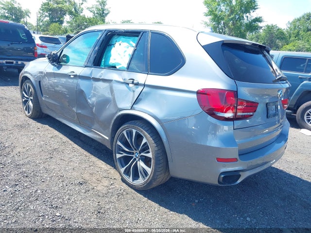 45468937 :رقم المزاد ، 5UXKR6C58J0U15107 vin ، 2018 Bmw X5 Xdrive50i مزاد بيع