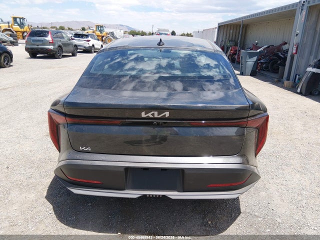 2026 Kia K4 Lxs მანქანა იყიდება აუქციონზე, vin: 3KPFT4DE7TE354835, აუქციონის ნომერი: 45468943