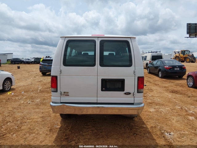 Ford E-350 Super Duty Xlt 2014 1FBNE3BL7EDB04019 Image 16
