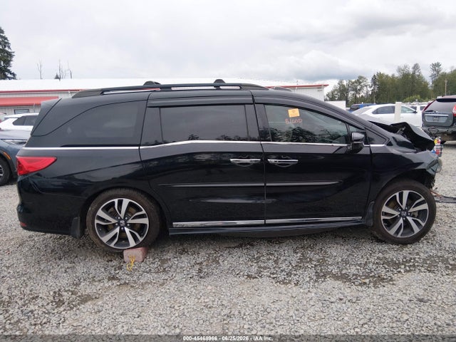 Honda Odyssey Elite 2018 5FNRL6H99JB005883 Image 13