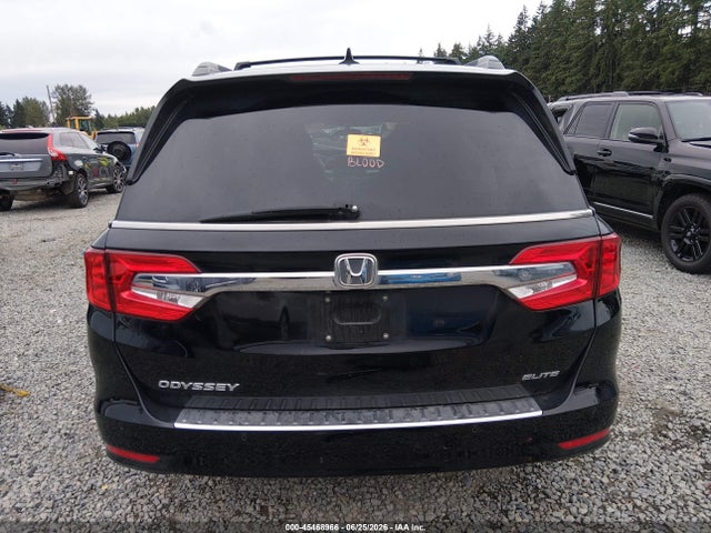 Honda Odyssey Elite 2018 5FNRL6H99JB005883 Image 16