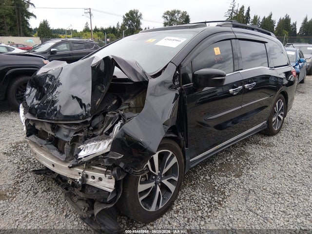 Honda Odyssey Elite 2018 5FNRL6H99JB005883 Image 2