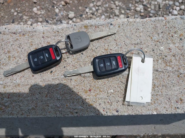 2HKRW6H30JH218645 Honda CR-V LX