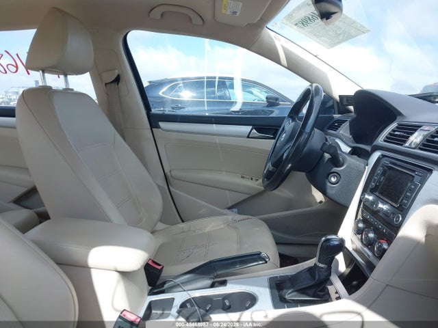 2013 Volkswagen Passat 2.0l Tdi Se მანქანა იყიდება აუქციონზე, vin: 1VWBN7A3XDC119736, აუქციონის ნომერი: 45468987