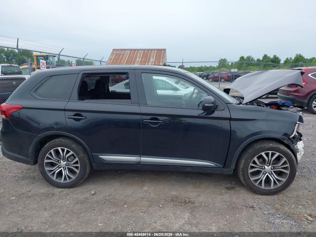 45469014 :رقم المزاد ، JA4AZ3A38HZ004190 vin ، 2017 Mitsubishi Outlander Se/sel مزاد بيع