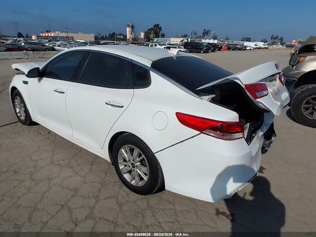 KIA Optima Lx 2016 KNAGT4L31G5100962 Image 3