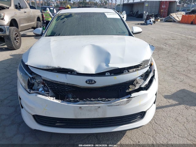 KIA Optima Lx 2016 KNAGT4L31G5100962 Image 6