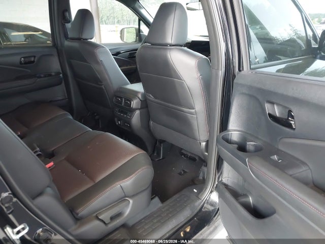5FNYF8H84RB015495 Honda Passport Awd Black