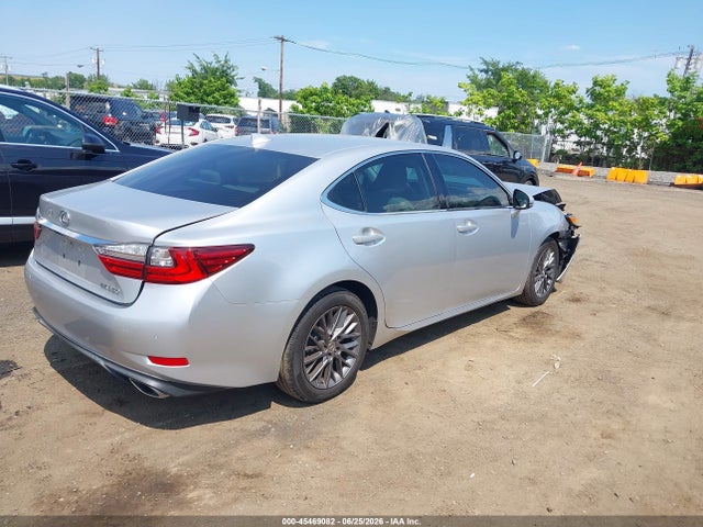 45469082 :رقم المزاد ، 58ABK1GG5JU104767 vin ، 2018 Lexus Es 350 مزاد بيع