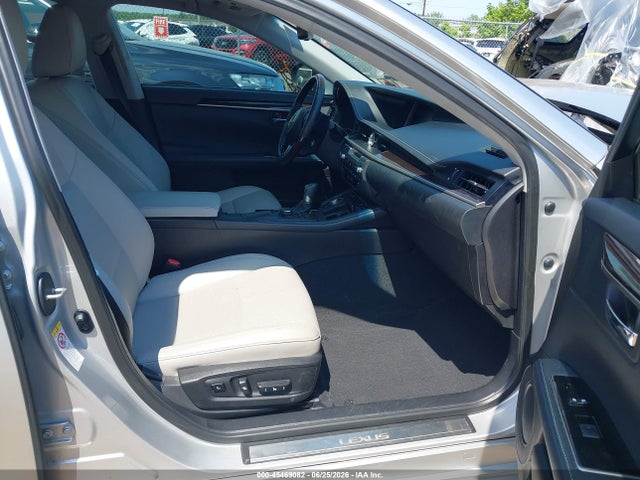 45469082 :رقم المزاد ، 58ABK1GG5JU104767 vin ، 2018 Lexus Es 350 مزاد بيع