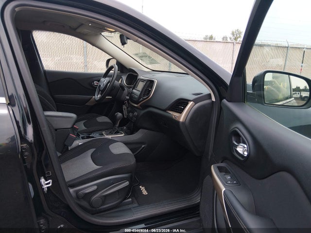 Jeep Cherokee Latitude 4x4 2018 1C4PJMCB5JD535352 Image 5
