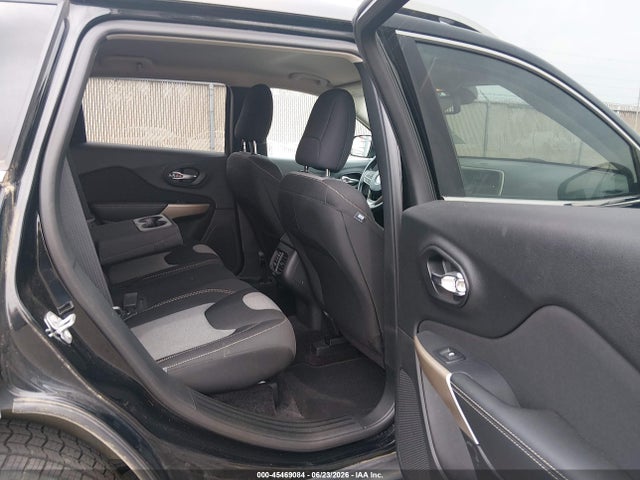 Jeep Cherokee Latitude 4x4 2018 1C4PJMCB5JD535352 Image 8
