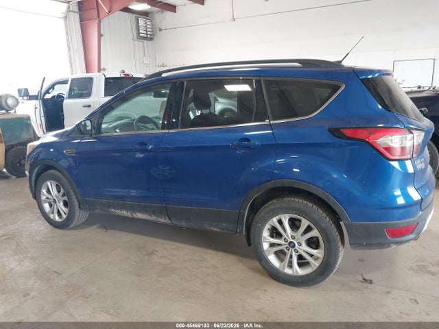 1FMCU9GD2JUD31182 Ford ESCAPE SE