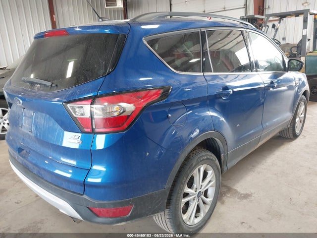 1FMCU9GD2JUD31182 Ford ESCAPE SE