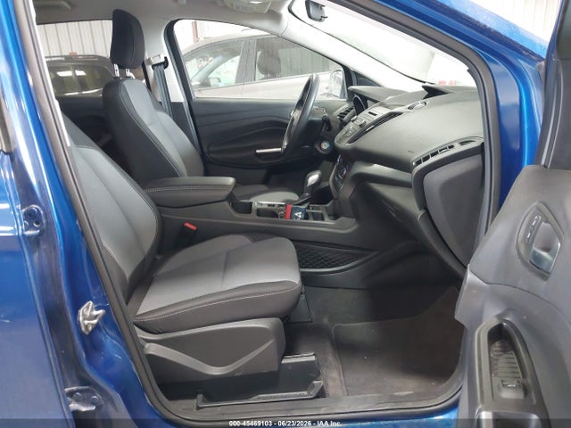 1FMCU9GD2JUD31182 Ford ESCAPE SE