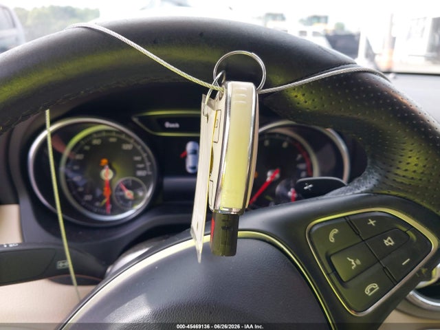 45469136 :رقم المزاد ، WDDSJ4EB7JN549731 vin ، 2018 Mercedes-benz Cla 250 مزاد بيع