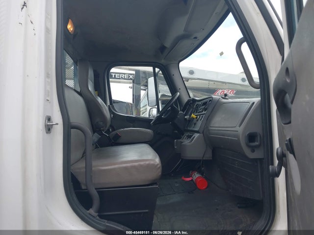 Freightliner M2 106 Medium Duty 2016 3ALACWDT7GDGZ3113 Image 5