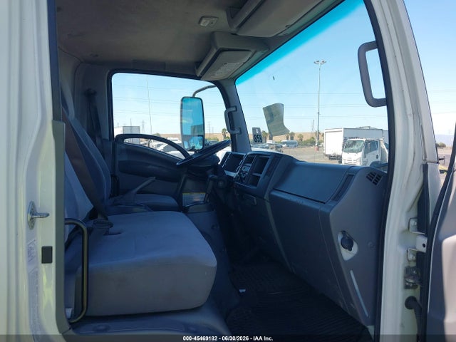 Isuzu Dsl Reg At 2016 JALE5W163G7301357 Image 5