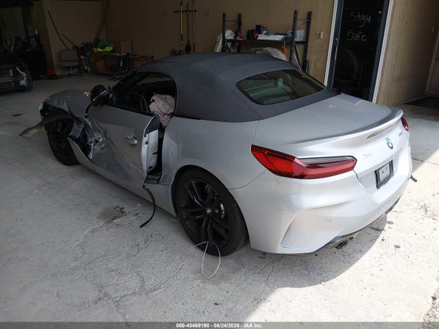 45469190 :رقم المزاد ، WBAHF3C02NWX97500 vin ، 2022 Bmw Z4 Sdrive30i مزاد بيع