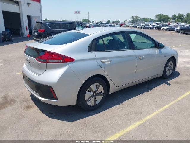 KMHC65LC4JU099734 Hyundai Ioniq Hybrid Blue
