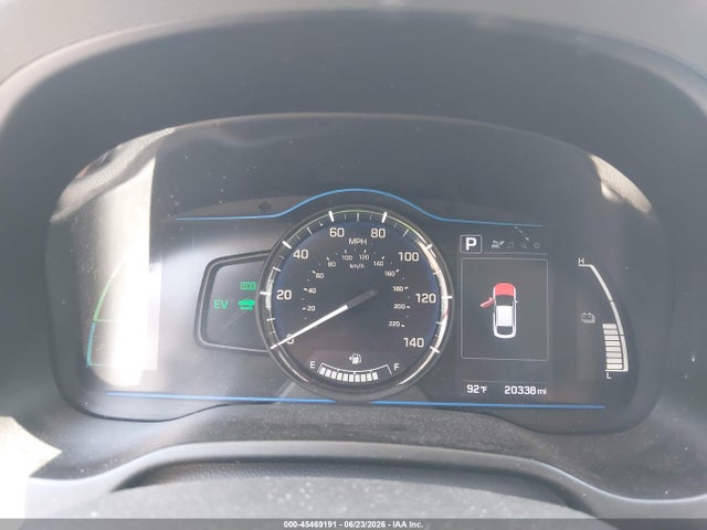 KMHC65LC4JU099734 Hyundai Ioniq Hybrid Blue