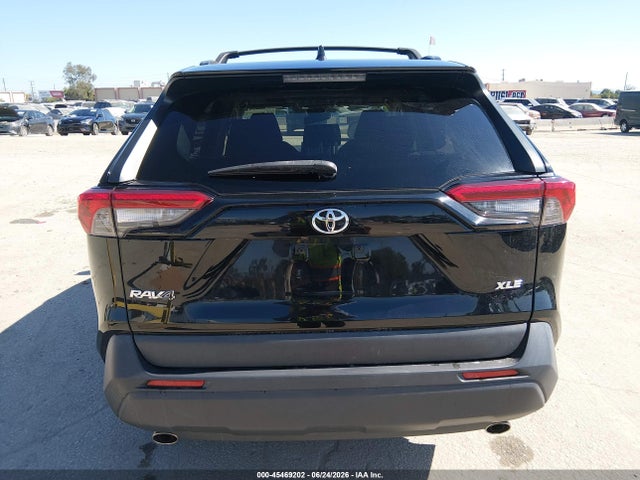 Toyota Rav4 Xle 2019 JTMW1RFV3KD026053 Image 17