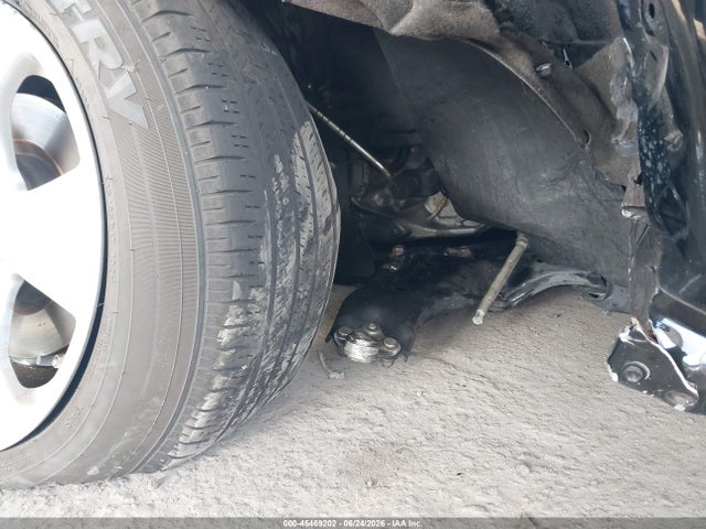 Toyota Rav4 Xle 2019 JTMW1RFV3KD026053 Image 18