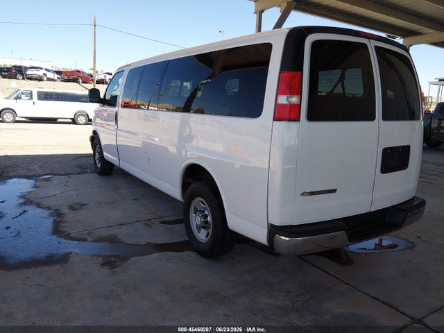 Chevrolet Express 3500 Lt 2017 1GAZGPFG4H1267155 Image 3