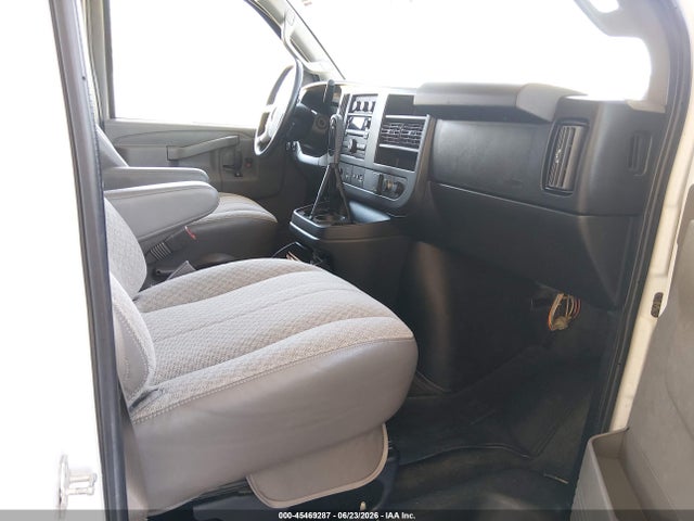 Chevrolet Express 3500 Lt 2017 1GAZGPFG4H1267155 Image 5